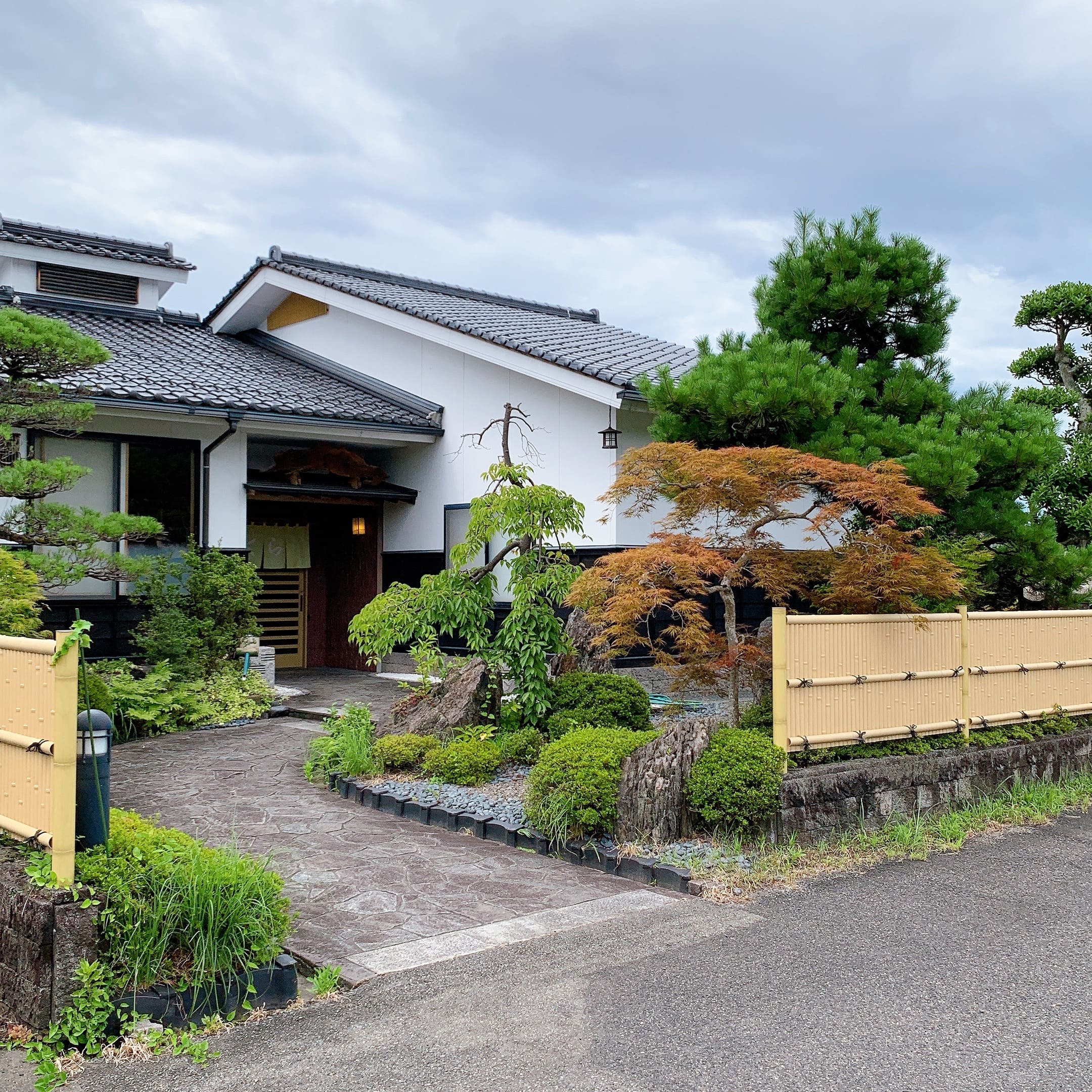 居酒屋さくら外観